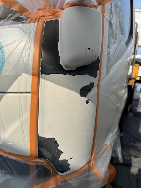 トラック部分補修のビフォー